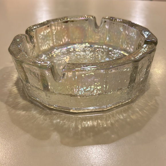 Vintage Thick Heavy Glass Iridescent Hexagonal Blenko Ashtray Mid- Century 6” - Picture 4 of 6